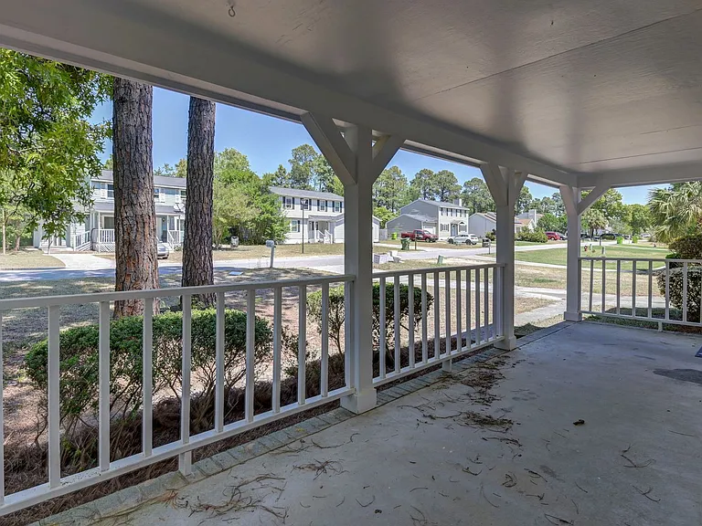 220 N Donar Dr — Photo 40