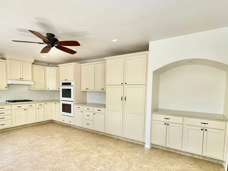 5434 Monte Verde Dr — Photo 11