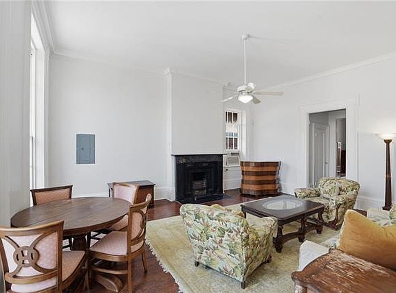 4th image of 620 Saint Peter St #3
