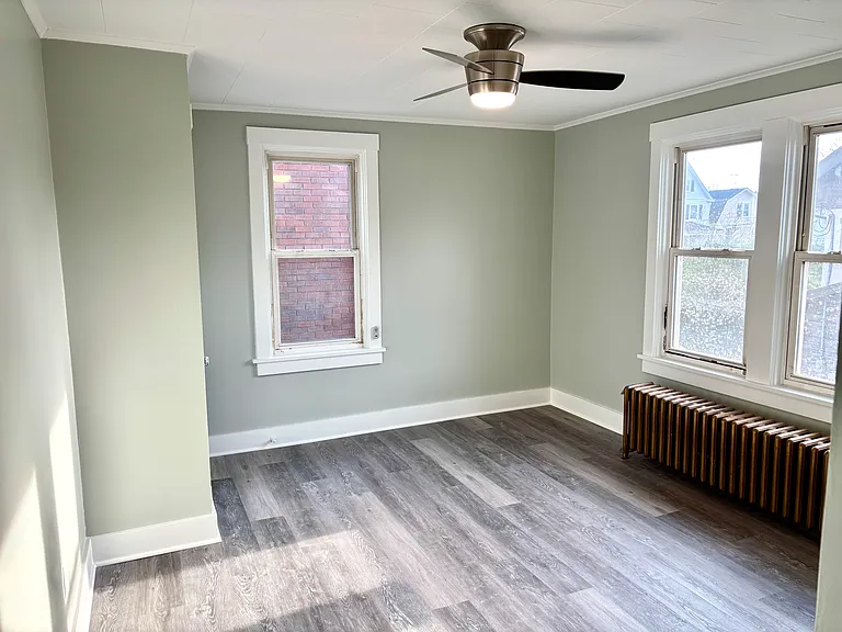 702 Herron Ave — Photo 6