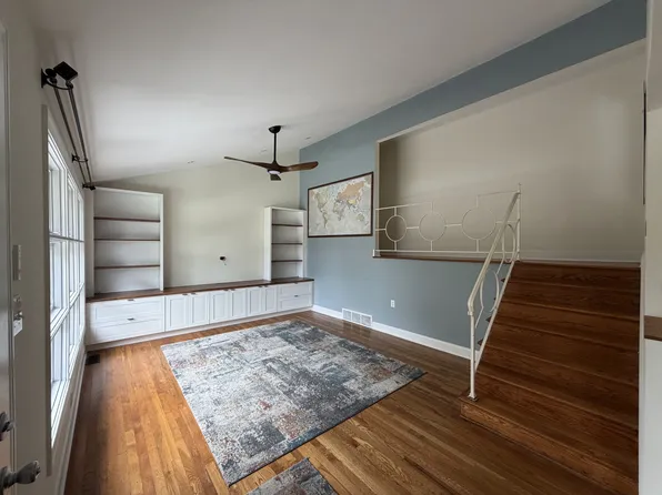 215 Wordsworth Dr, Wilmington, DE 19808