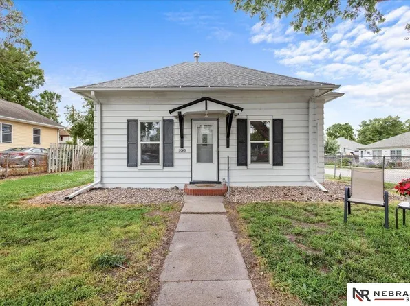 1649 N 29th St, Lincoln, NE 68503