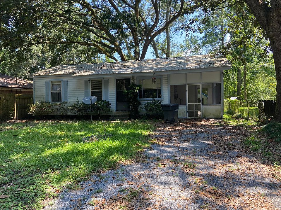 1st image of 7410 Joy Dr