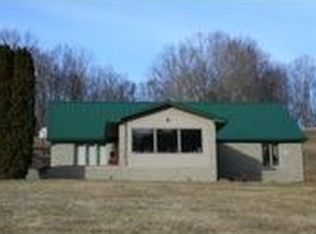 356 Shell Creek Rd, Roan Mountain, TN 37687