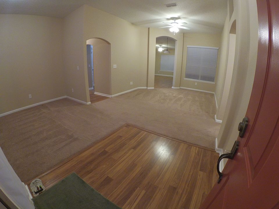1st image of 8925 Canopy Oaks Dr