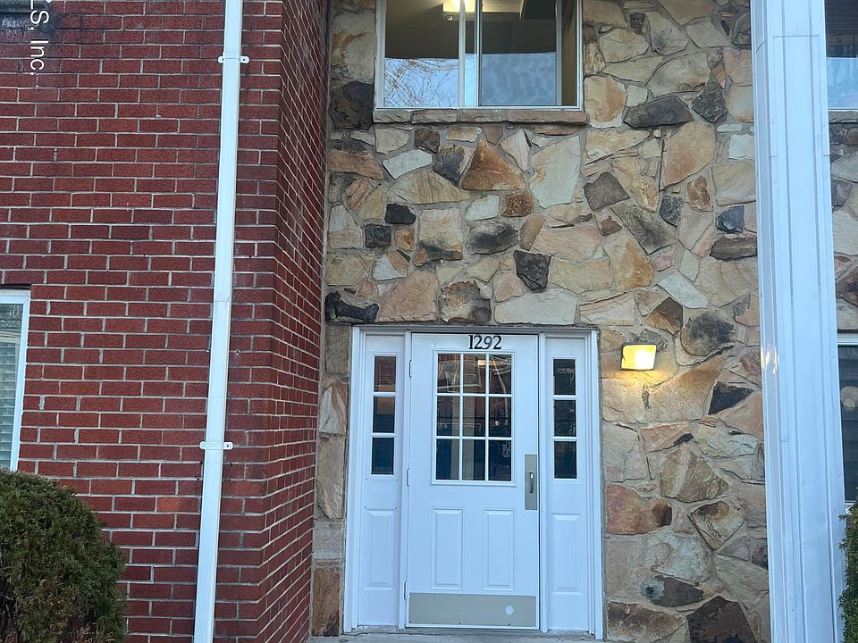 1st image of 1292 Rockland Ave APT 2A