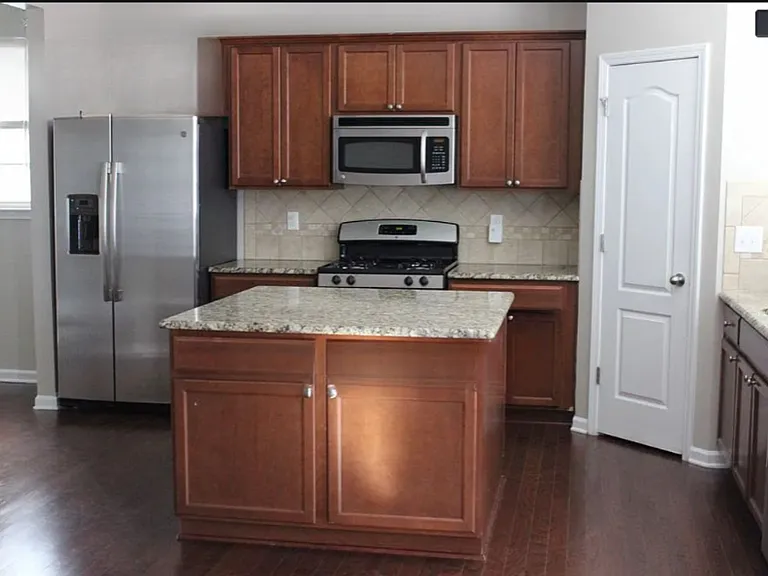 629 Sweet Laurel Ln — Photo 4