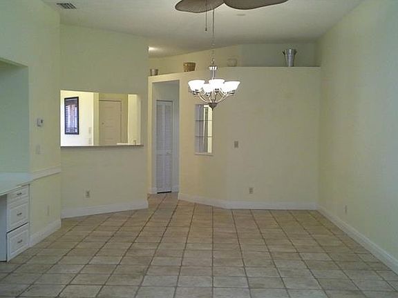 5th image of 3332 Killdeer Pl