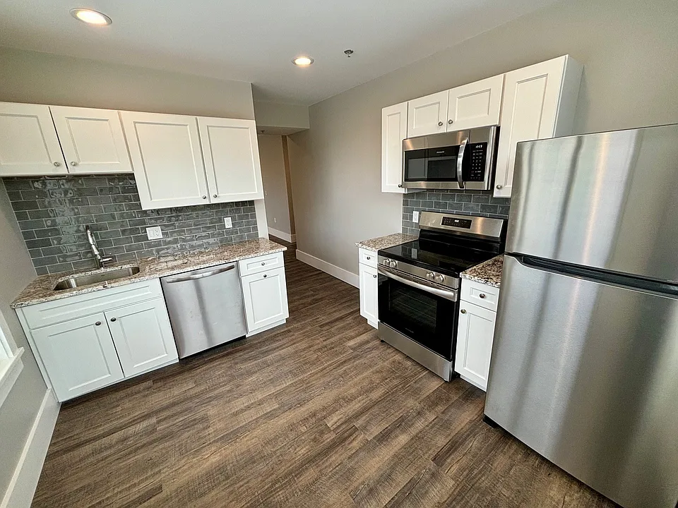 95 Cedar Street - Unit 201