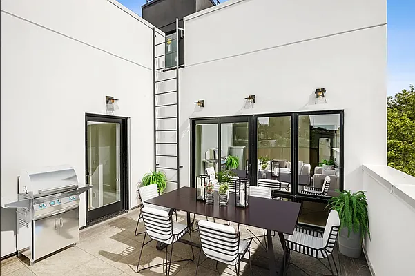 Rented by Corcoran | media 14