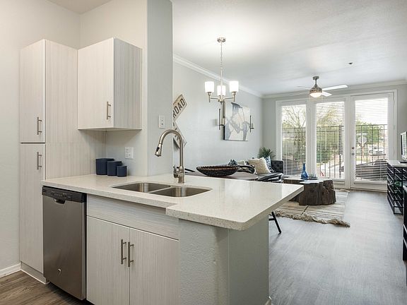 5th image of 4140 N Central Ave APT 1097