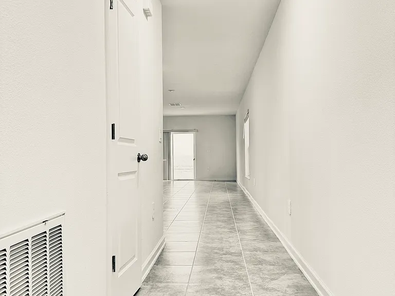 1807 Weir Blvd — Photo 21