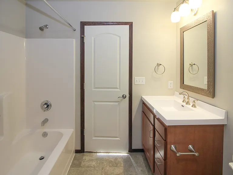 1013 Tanner Ct — Photo 24