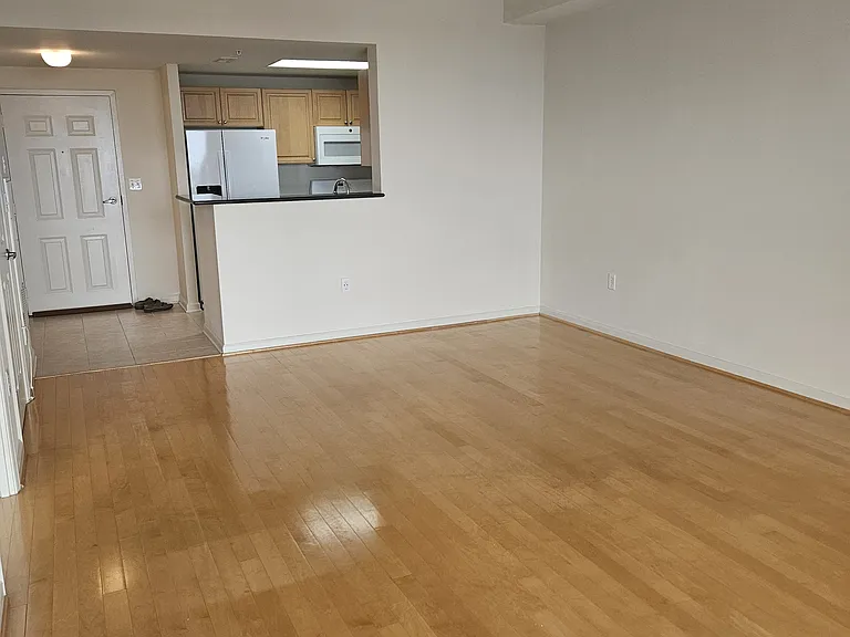 2726 Gallows Rd #1503 — Photo 9