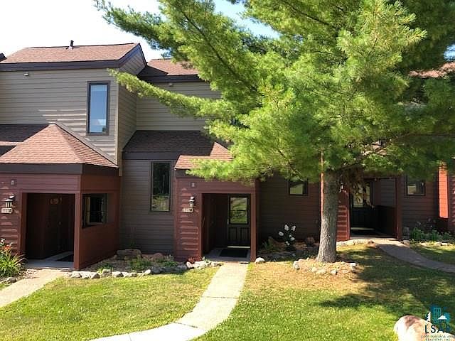 1st image of 521 Moose Mountain Dr #521