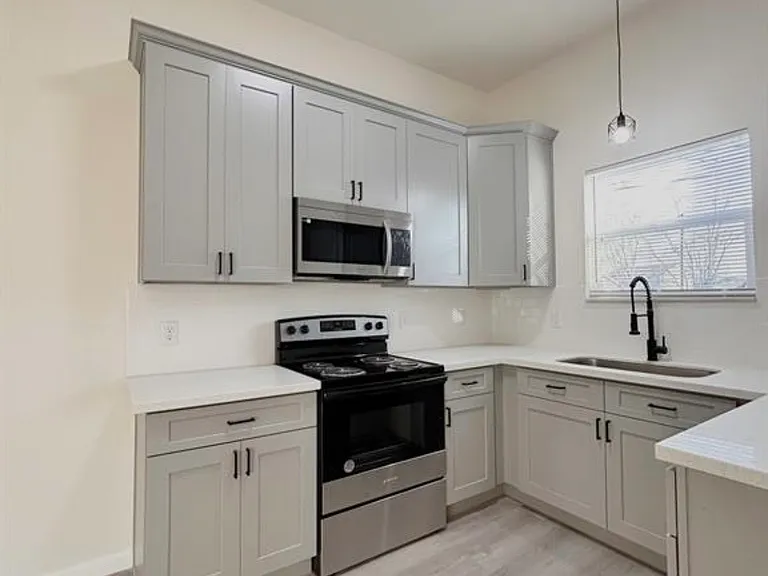 9717 Pelsey St #A — Photo 12