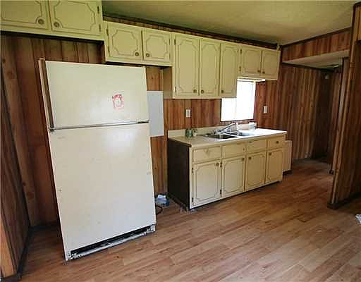 4th image of 7725 Narcissus Dr