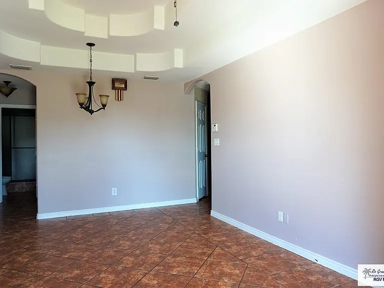 4714 Hidden Acres — Photo 3