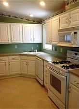 4th image of 7008 Island Dr