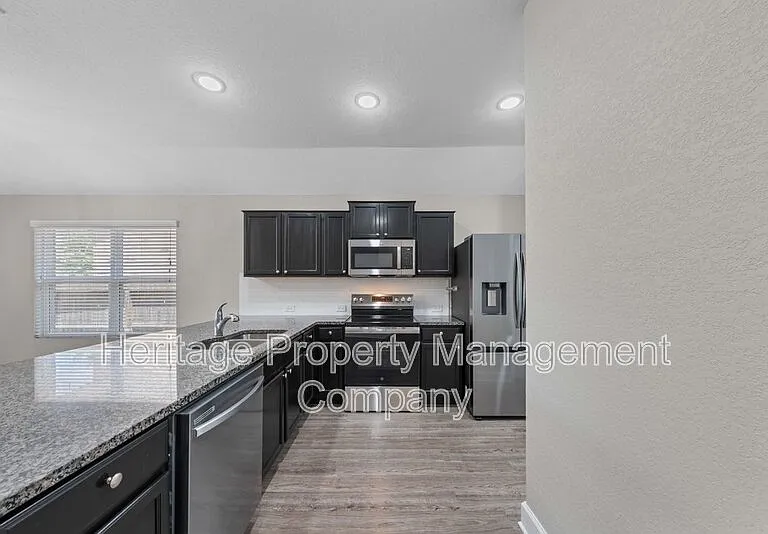 6083 Akin Cir — Photo 7