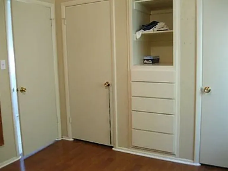 363 N 800 W — Photo 7