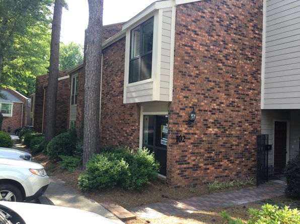 102 Springlake Pl NW