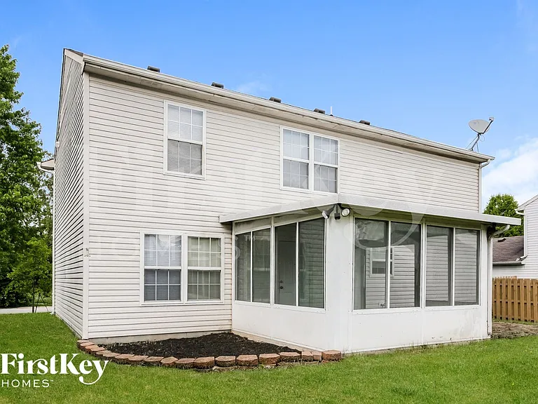 8925 Lighthorse Dr — Photo 14