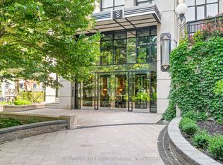 235 Kent St #711, Ottawa, ON K2P 1Z9