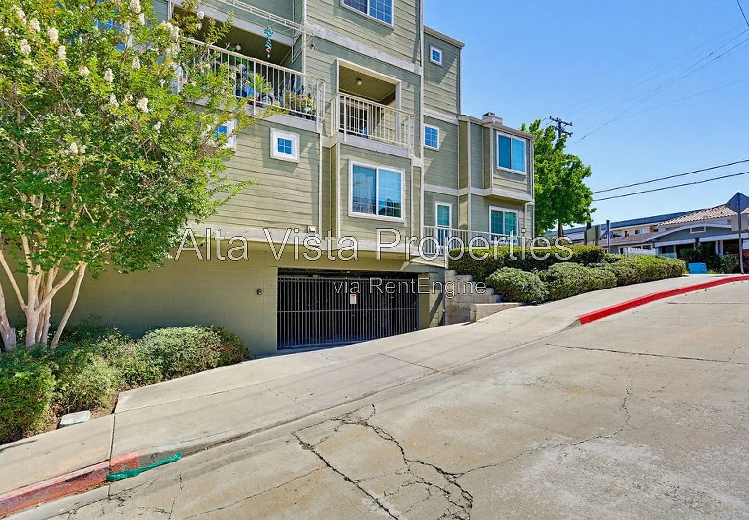 1 bed, 1.0 bath, 831 sqft, $2,595 — Photo 4