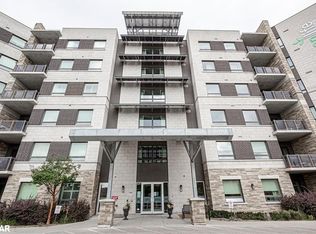 33 Whitmer St #422, Milton, ON L9T8P9