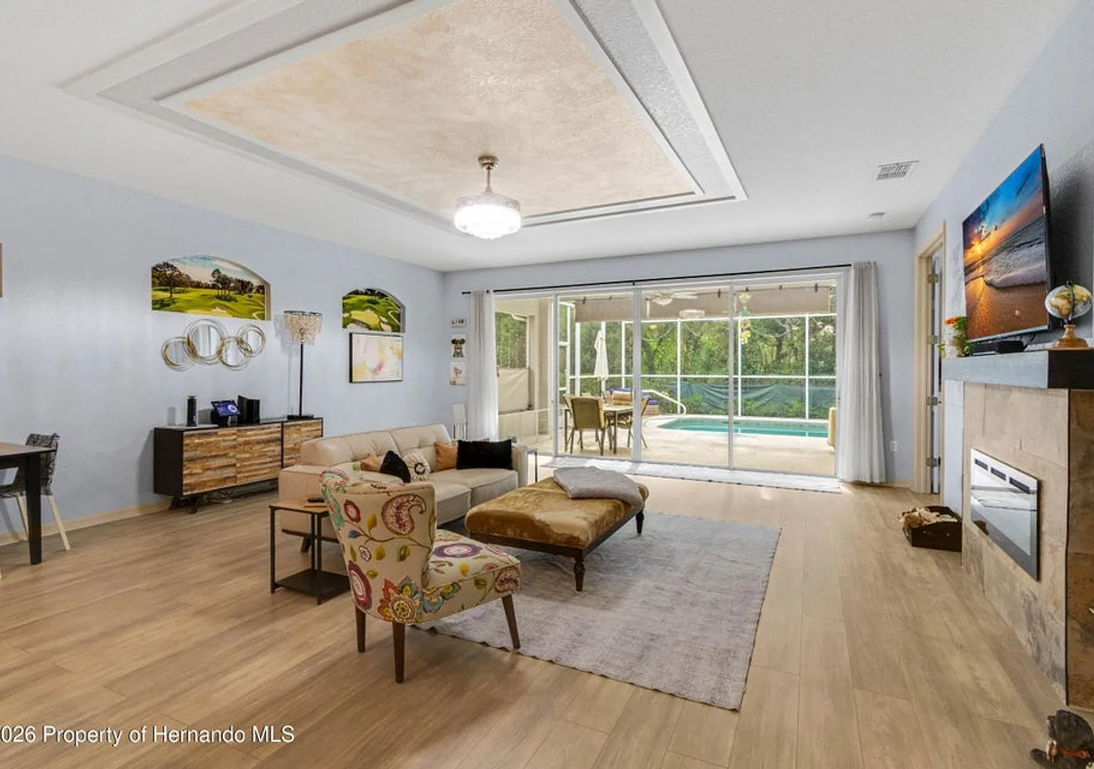 Amazing Opportunity In Desirable Silverthorn — Photo 3