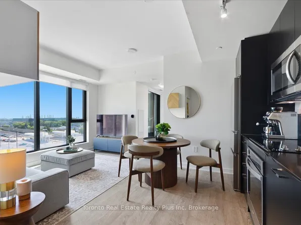 120 Eagle Rock Way #304, Vaughan, ON L6A 5C2