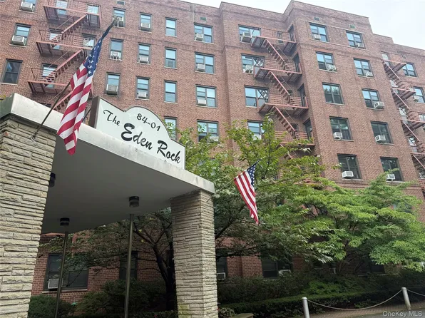 84-01 Main Street #618, Briarwood, NY 11435