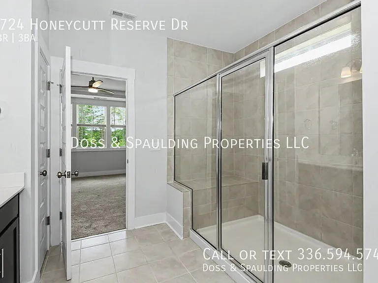 6724 Honeycutt Reserve Dr — Photo 30