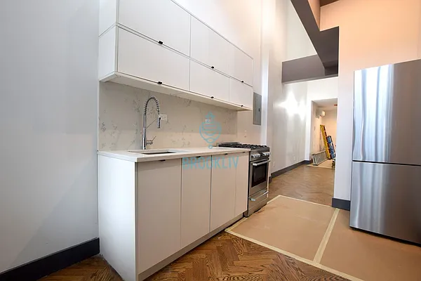 Rented by null | media 1