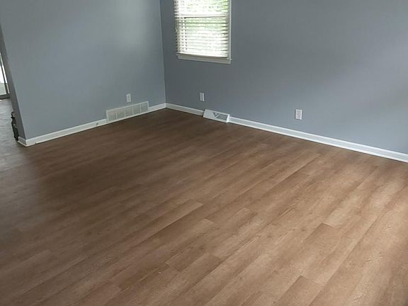 2nd image of 9206 W 83rd Ter