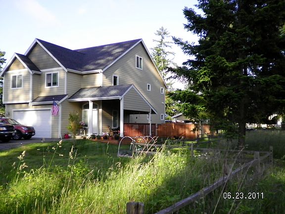 4th image of 17308 20th Ave E