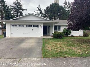 795 SW 2nd Ave, Oak Harbor, WA 98277