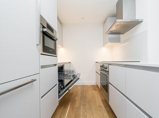 240 Oriole Parkway, Toronto, ON M5P 2H1