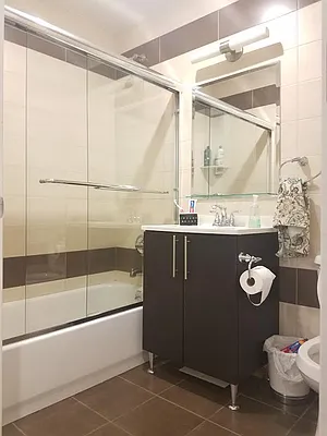 Rented by NOVELTY HOMES LLC | media 21