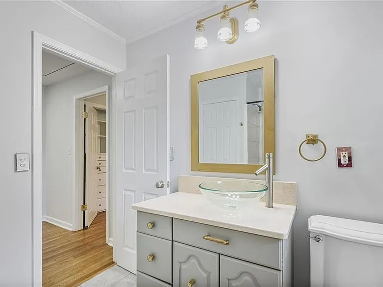 2903 Old Sewell Rd — Photo 17