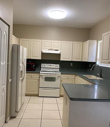 5th image of 14359 SW 135th Ct #0