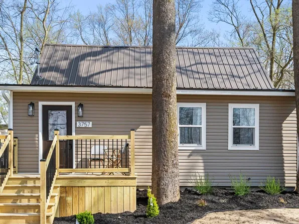 3757 N Barbee Rd, Warsaw, IN 46582