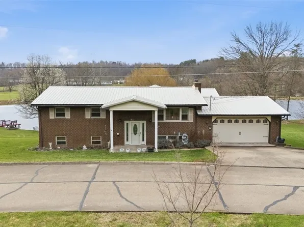 20 Mustang Acres, Parkersburg, WV 26104