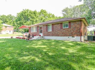 110 Lookout Dr, La Vergne, TN 37086