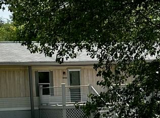 8800 Trout Rd, Mascot, TN 37806