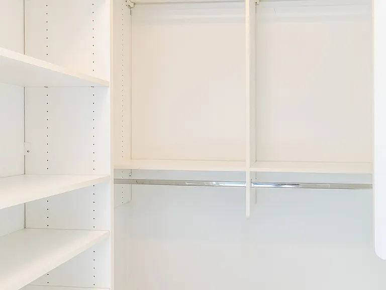 21 E Huron St #1207 — Photo 26