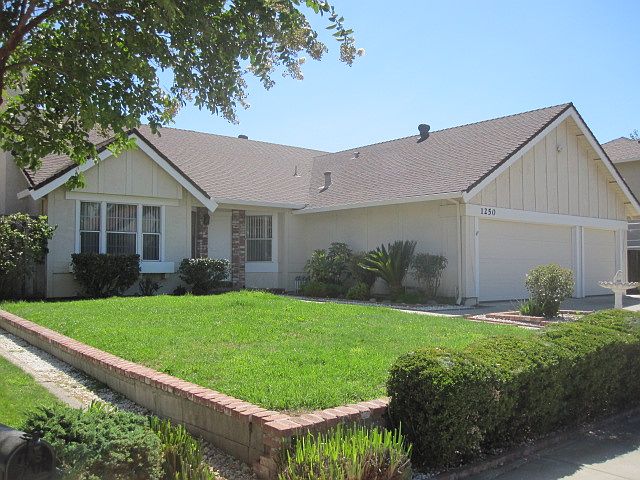 1st image of 1250 Davis Cup Ct