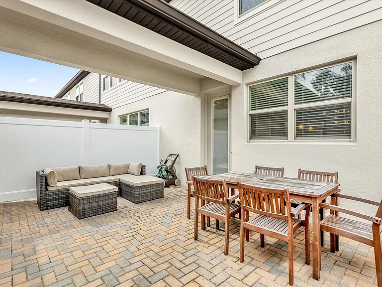 5090 Caspian St — Photo 26