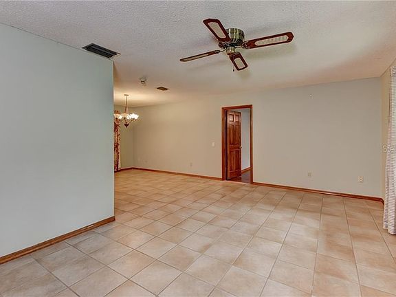 3rd image of 291 Mitnik Dr